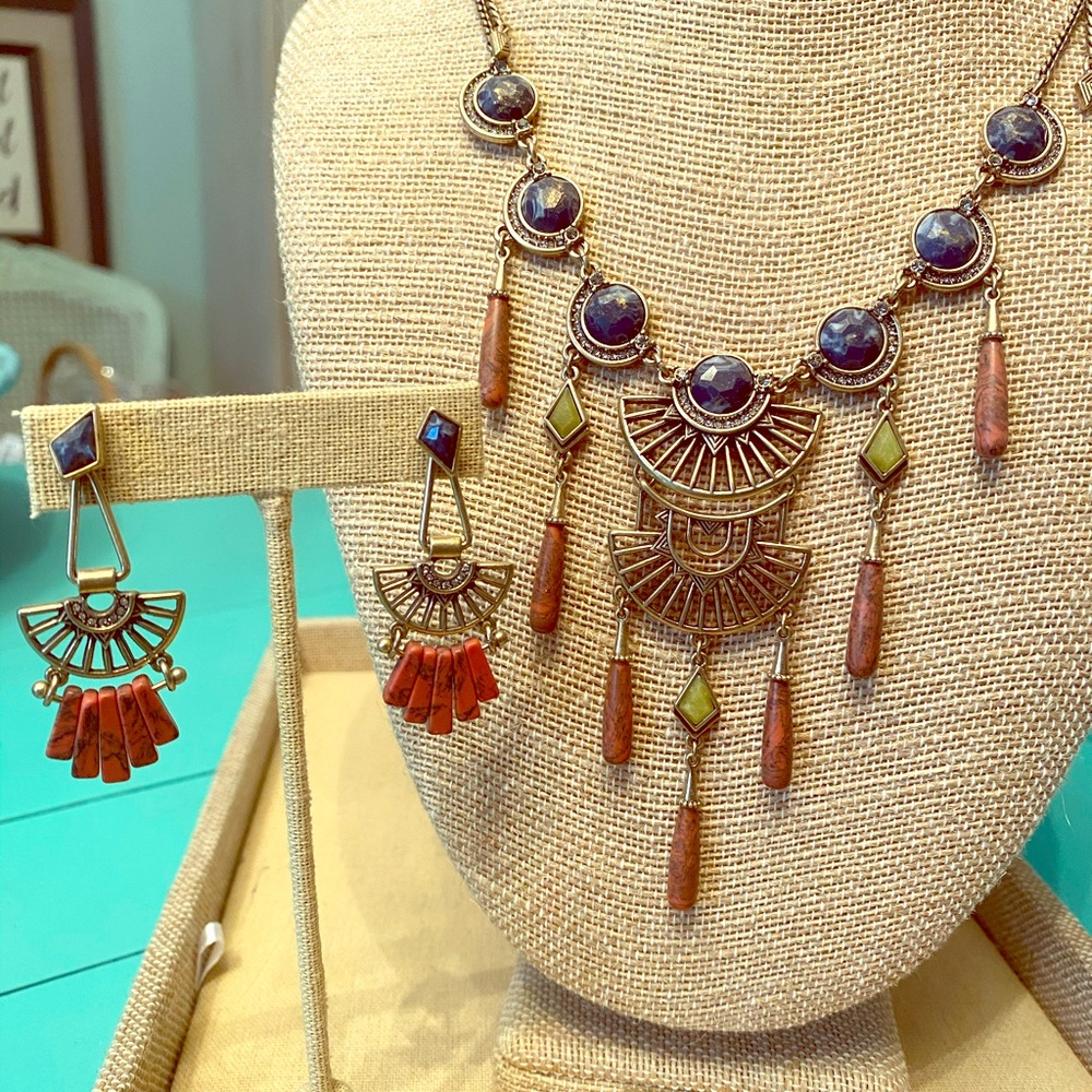 Chloe & Isabel necklace and convertible earrings